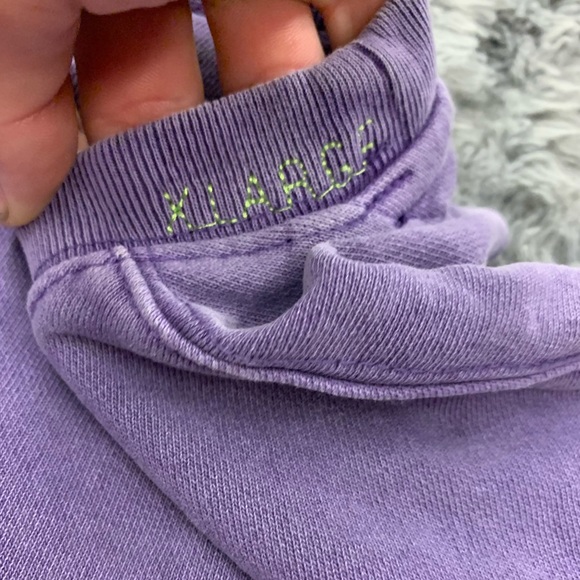 XYZ Crewneck LIMITED - Picture 3 of 4